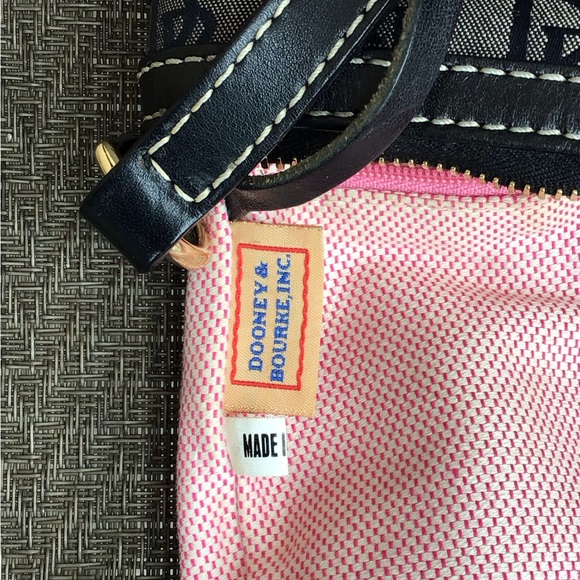 Dooney & Bourke Gray/Black Monogrammed Denim Letter Carrier Crossbody Bag - Picture 6 of 8